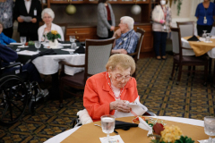 22 de septiembre de 2022: Almuerzo para centenarios en Brittany Pointe - ACTS Retirement