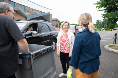 June 11, 2022: Sen. Collett hosted a document shredding event at Hatfield Elementary School in Montgomery County.