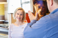 जुलाई 31, 2019: Sen. Collett tours a McDonald’s restaurant near her district office talking to the franchise owner as well as customers about their experiences.