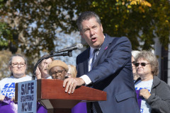October 24, 2023: Sens. Collett and Haywood were joined by Democratic colleagues and health-care professionals on the steps of the Capitol to call for Senate passage of the Patient Safety Act, which passed the House in June.