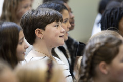December 12, 2023: Sen. Collett attends a holiday performance in the Capitol by the Fort Washington Elementary School Choir.