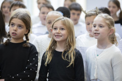 December 12, 2023: Sen. Collett attends a holiday performance in the Capitol by the Fort Washington Elementary School Choir.