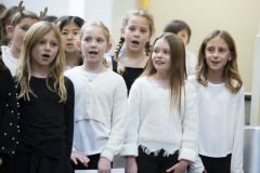 December 12, 2023: Sen. Collett attends a holiday performance in the Capitol by the Fort Washington Elementary School Choir.